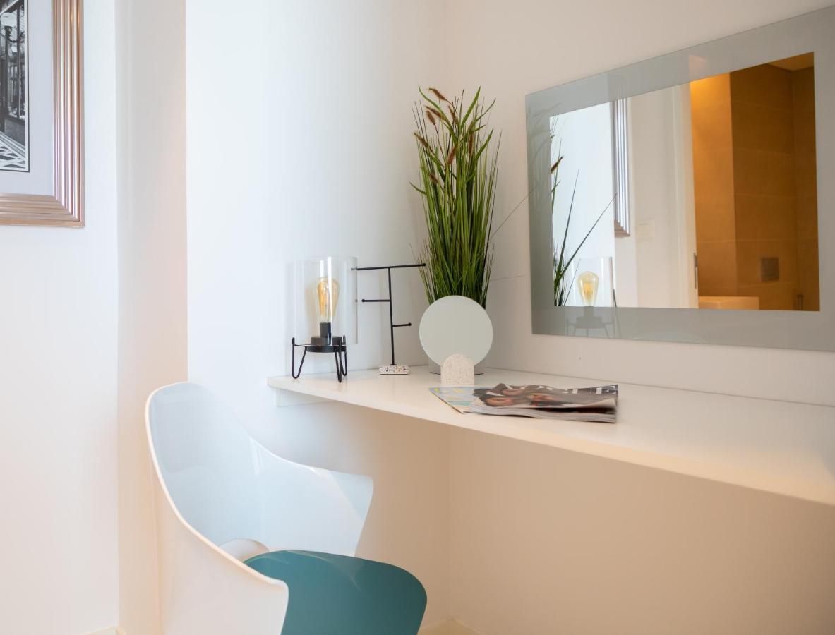 Maison Privee - Stunning Sea Views On Dubai'S New Luxury Island Bagian luar foto