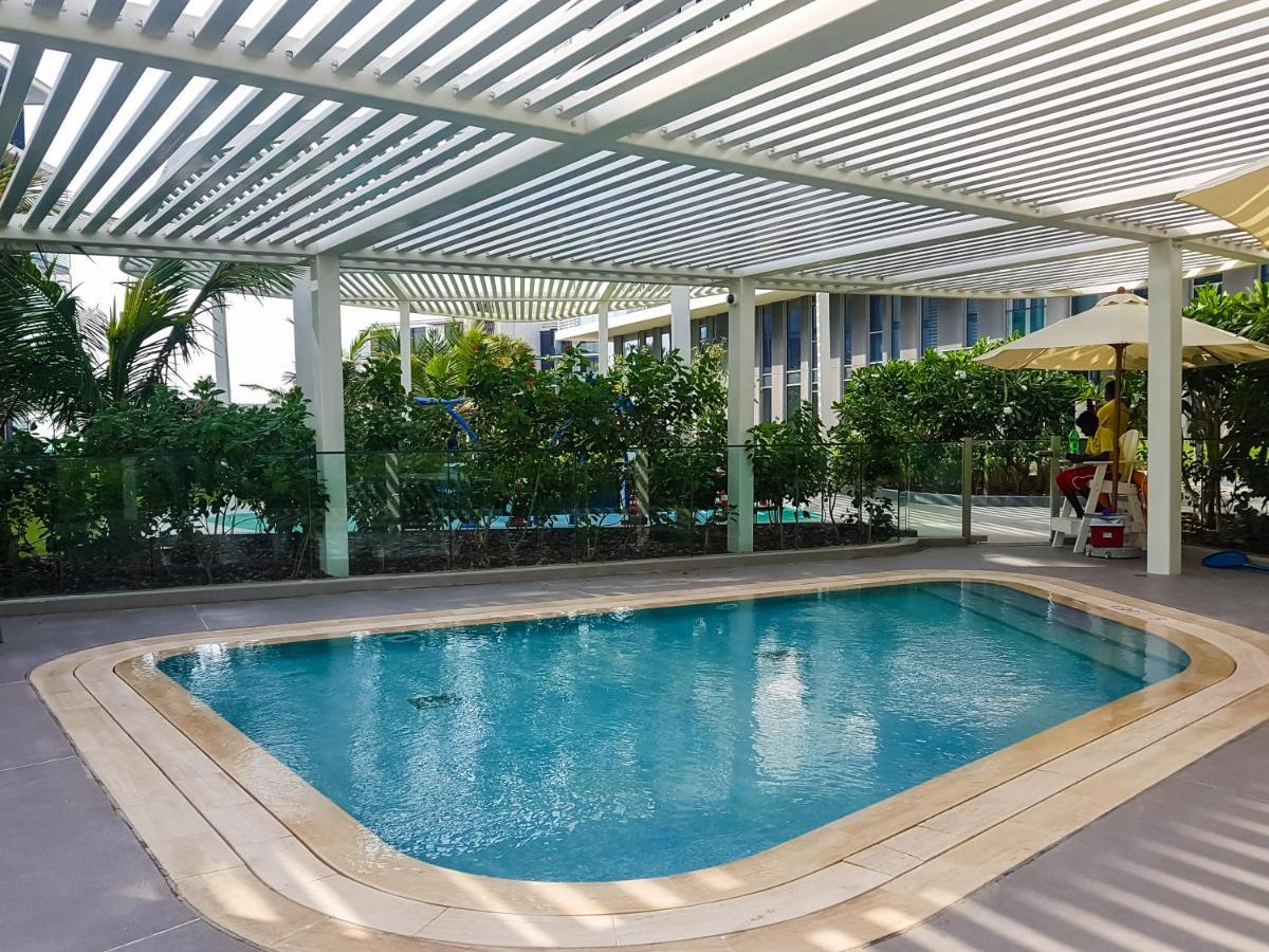 Maison Privee - Stunning Sea Views On Dubai'S New Luxury Island Bagian luar foto